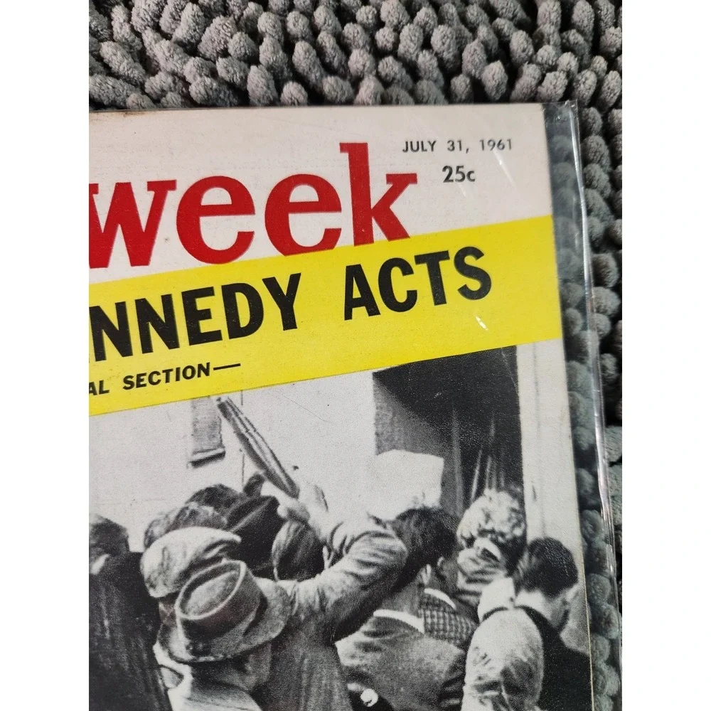 Vintage Newsweek Magazine July 31, 1961 Berlin:‎ Kennedy Acts President JFK